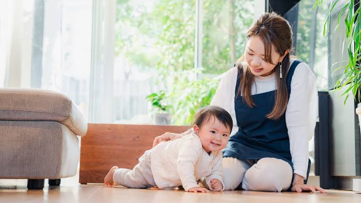 Mengapa Menggunakan Baby Sitter Profesional Lebih Aman untuk Anak?